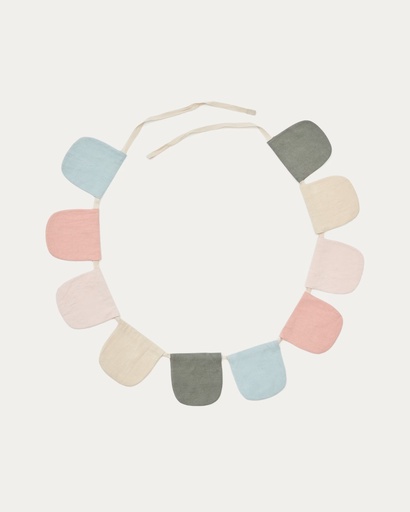 [K0700013JJ35] BETIA